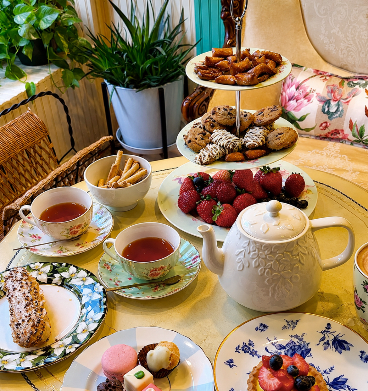 La Belle Tasse photo five